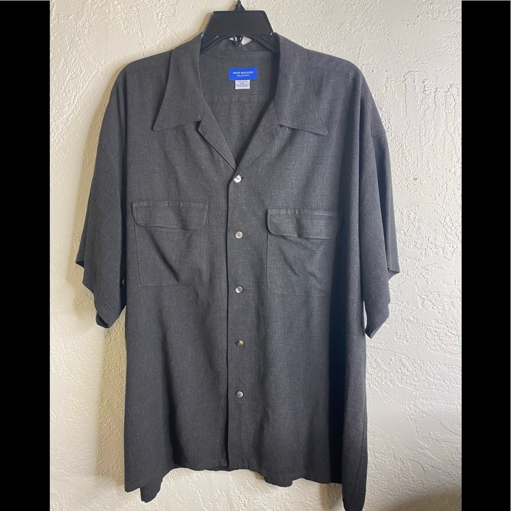Black button shirt XXL